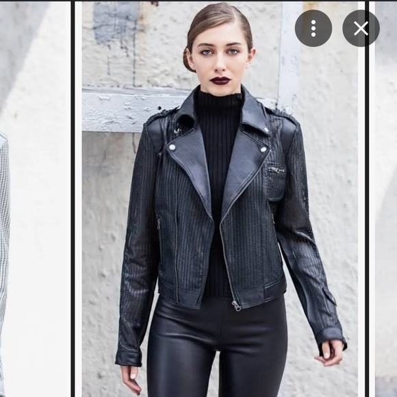 Jakett Jackets & Blazers - NWOT Jakett Women's Josey Black motorcycle leather jacket - Size Small